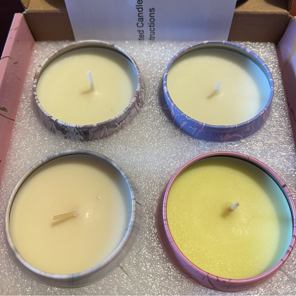 Best Wishes Soy Wax Scented Candles 4Pack Gift Set Lemon Vanilla Spring Bergamot - Picture 3 of 5